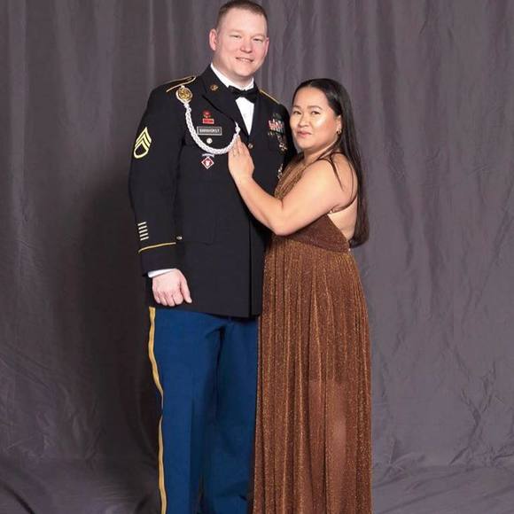 Meet your Posher, Eden - Picture 1 of 1